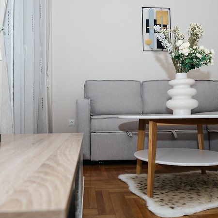 Luxury Apartment Center Atina Dış mekan fotoğraf